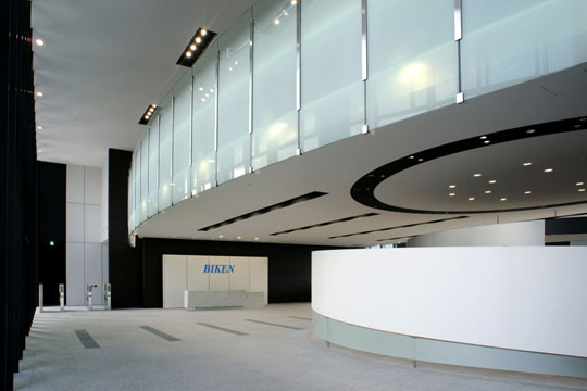 エントランスホール