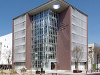 学校法人 大阪電気通信大学 寝屋川市駅前学舎