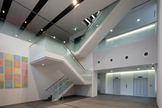 エントランスホール