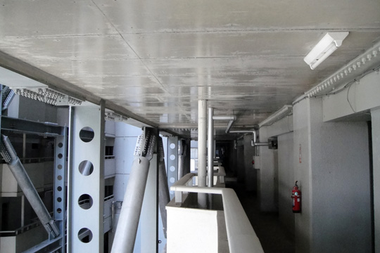 連結スラブ部内観