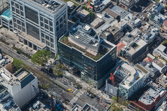 航空写真　© 新建築社 写真部