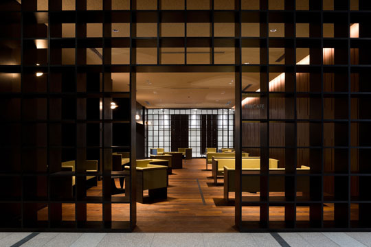 学生と地域の交流を促す1Ｆラウンジ