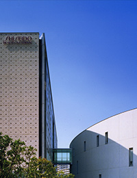 SHISEIDO BEAUTY ACADEMY（資生堂学園）