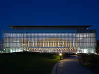 キヤノン　御手洗毅記念館