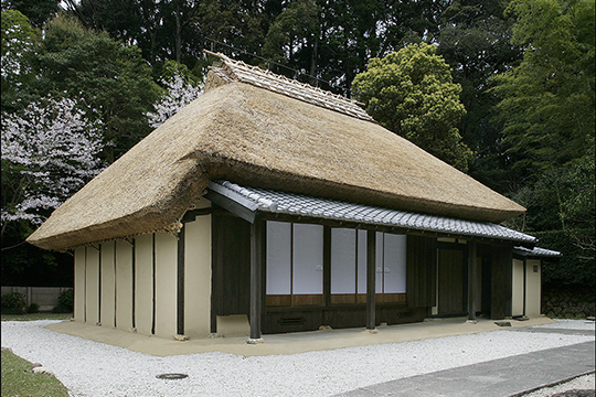 外観 南東面　©(株)セゾン