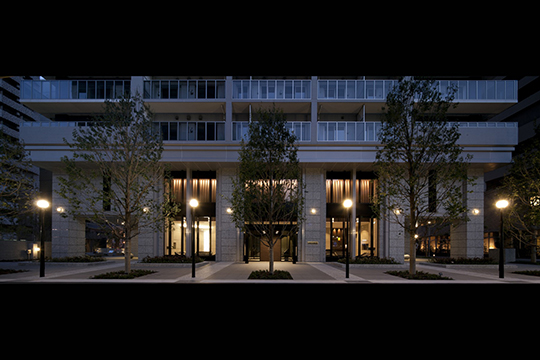 エントランス外観