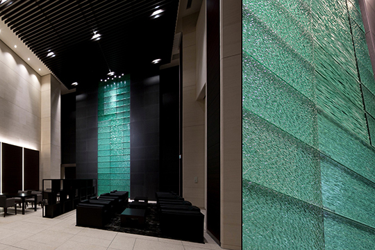 積層ガラスディテール　©伸和