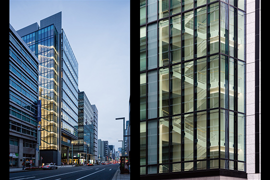 階段室ディテール　©新井 隆弘 写真事務所