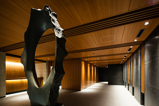 エントランスホール　©川澄・小林研二写真事務所