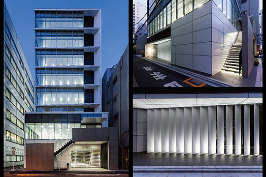 テナントエントランス　©クドウフォト