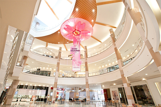 吹抜け部　©ベトナム写真撮影業者