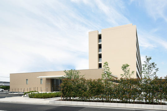 西面外観　©エスエス大阪