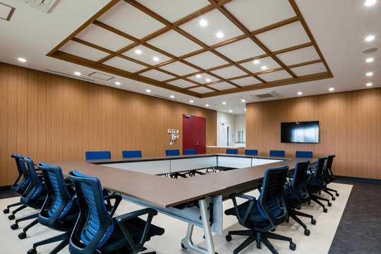 プレゼンテーションルーム　©株式会社エスエス九州