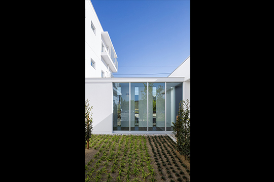 渡り廊下　©川澄・小林研二写真事務所