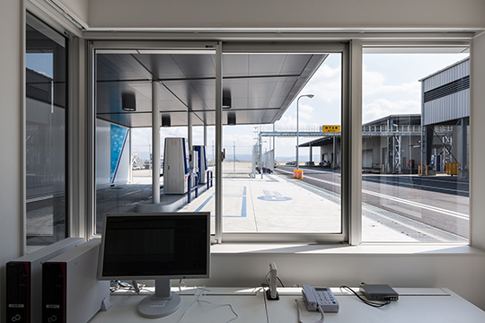 内観1　©ヴィブラフォト/浅田美浩