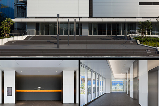 メインエントランス　©クドウフォト