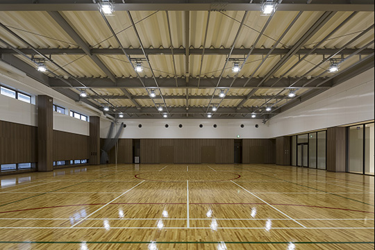 スポーツジム　©三井笑奈