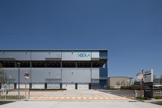 南ゲート　©伸和：藪内正直