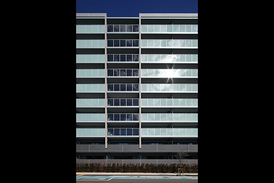 南棟ファサード　©株式会社プライズ　山崎浩治