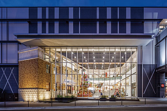 活きた街のシンボルに再生　＠根本健太郎写真事務所