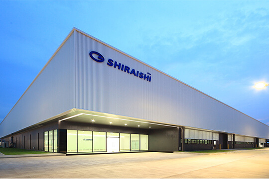 Entrance approach ©Chokechai