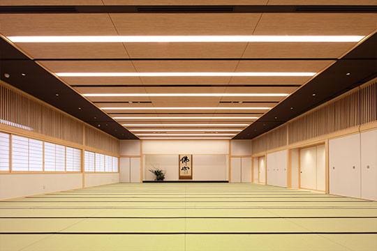 広間 ©︎株式会社クドウフォト