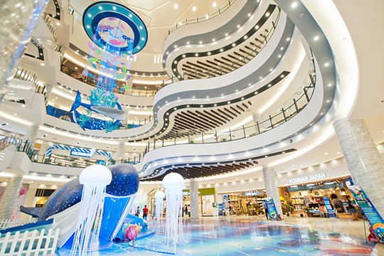 ウェストコート1 ©Nguyen Thanh Nha