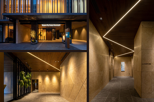 エントランス ©伸和