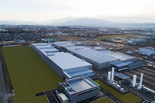 敷地北東より ©サタケ