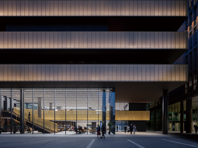 大正大学８号館