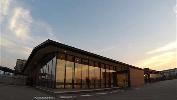 わくわくコマツ２号館